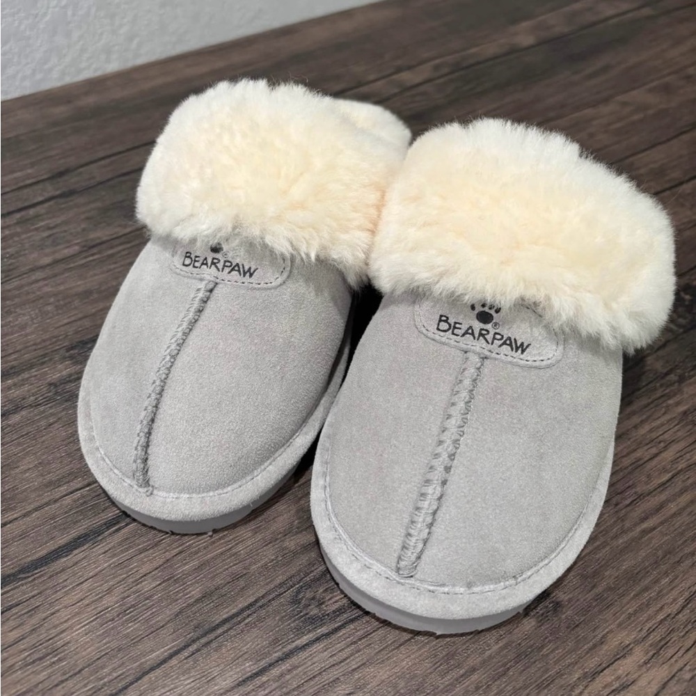 BearPaw Light Gray Slippers with Soft Cream Lining